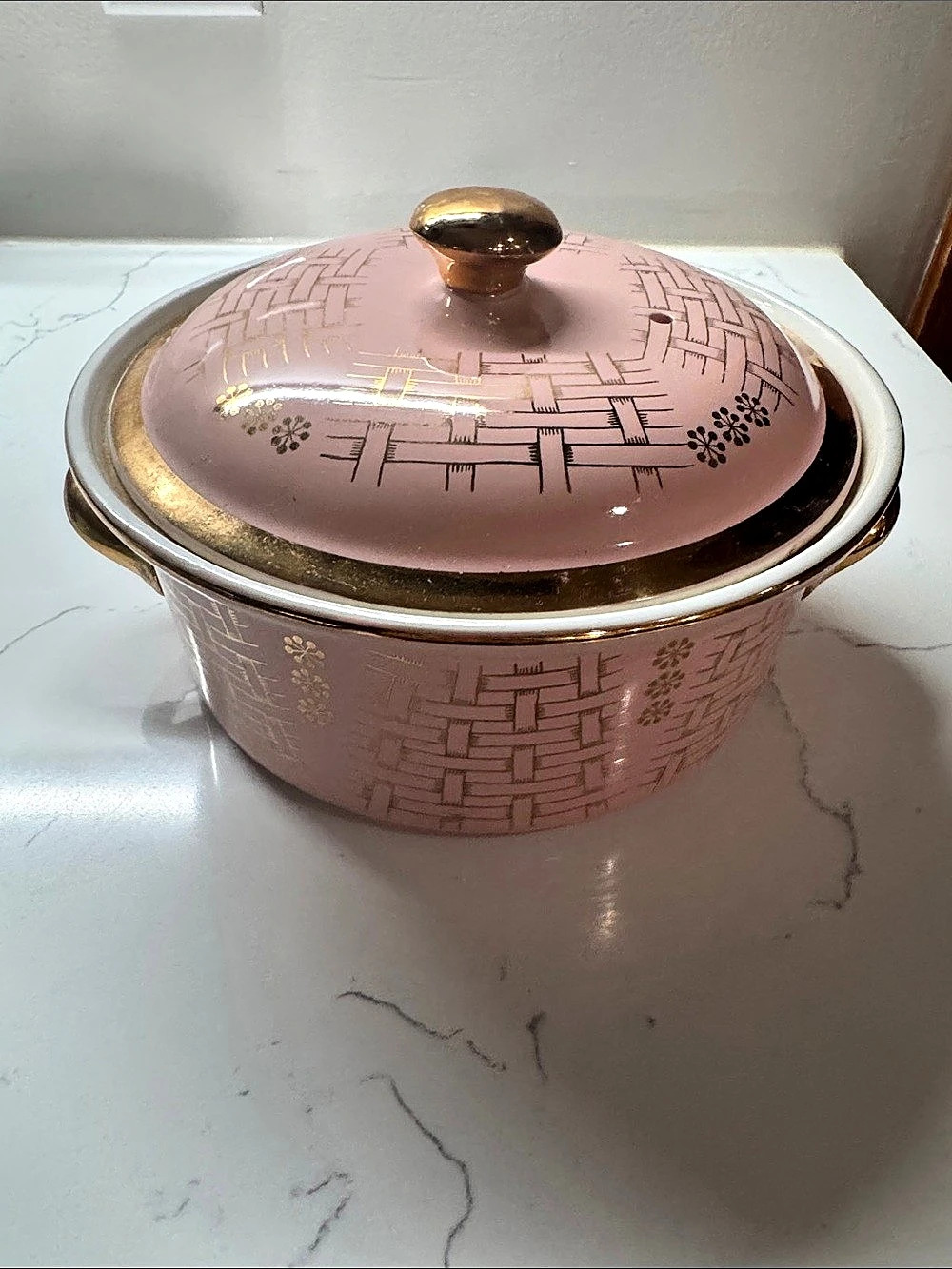 Hall's Superior Quality Kitchenware 76 Pink & Gold Geometric Covered Casserole